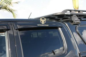 2012-2014 extérieur Voiture Pluie Bouclier Acrylique Fenêtre Pare-Soleil Pour Hilux Vigo Champion Accessoires - Product Image 4