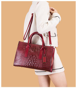 Sac à <span class=keywords><strong>main</strong></span> de luxe, personnalisé pour femmes, lot de sacs à <span class=keywords><strong>main</strong></span> en cuir pu, de styliste, vente en gros, - Product Image 6
