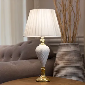 Luminária de mesa de vila elegante, decoração de casa, base de cerâmica, branca, de luxo, lâmpada de mesa para cabeceira