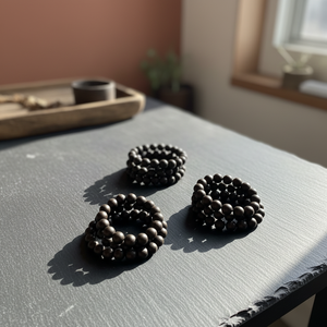 Pulsera de Madera de Agar Negra de Vietnam, 18mm, Estilo Budista Vintage, Unisex - Product Image 1