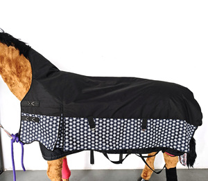 <span class=keywords><strong>Couverture</strong></span> imperméable pour <span class=keywords><strong>cheval</strong></span>, idéale pour l'hiver - Product Image 1