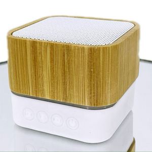 Altavoz Bluetooth de Bambú Personalizado |   Resistente al Agua IPX4 |   Portátil e Inalámbrico |   Perfecto para fiestas y días de playa - Product Image 4
