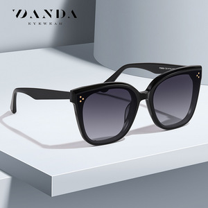 Gafas de Sol DANDA Cat Eye PS6604 Polarizadas UV400 con Montura Completa Unisex Protección Solar - Product Image 1
