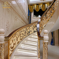 Poteau de balustrade d'escalier de luxe en alliage d'aluminium, décoration artistique en bois, boule de cristal, design moderne, découpe laser CNC, personnalisable pour hôtel