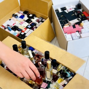 Profumi Mini di Lusso INSTA all'Ingrosso, Universali, Grandi Quantità Miscelabili, Regali di San Valentino e Colonie di Bellezza - Product Image 5