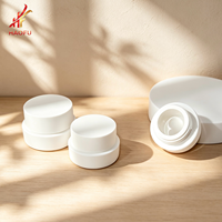 Vente directe usine : Pot en plastique 3g/5g avec couvercle opaque pour échantillons de gel à ongles, cosmétiques et soins de la peau, personnalisable OEM/ODM