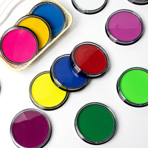 Peinture corporelle professionnelle arc-en-ciel 30g, à base d'eau, pour le visage et le corps, maquillage d'Halloween avec palette de couleurs variées - Product Image 1