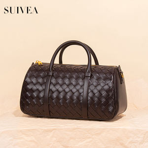 กระเป๋าโท้ทผู้หญิงสไตล์บอสตันทอมือแบบมีเท็กซ์เจอร์  กระเป๋าสะพายไหล่บุนวมความจุขนาดใหญ่ กระเป๋าสะพายข้างสำหรับเดินทางระดับพรีเมียม - Product Image 4