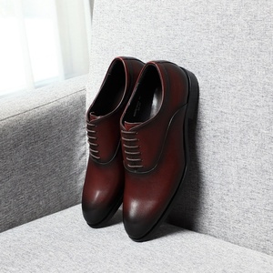 Chaussures Richelieu plates en cuir véritable souples et décontractées pour hommes, idéales pour le bureau et les occasions formelles - Product Image 4