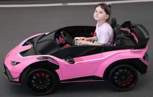 Auto Elettrica per Bambini <span class=keywords><strong>Lamborghini</strong></span> con Licenza Ufficiale, Due Posti, 24V, con Telecomando per Genitori - Product Image 4