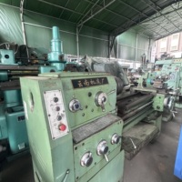 Prix usine – Tour horizontal semi-automatique d'occasion Yunnan CY6250B à banc déporté 6250, pour usinage de métaux de moyenne intensité et haute précision