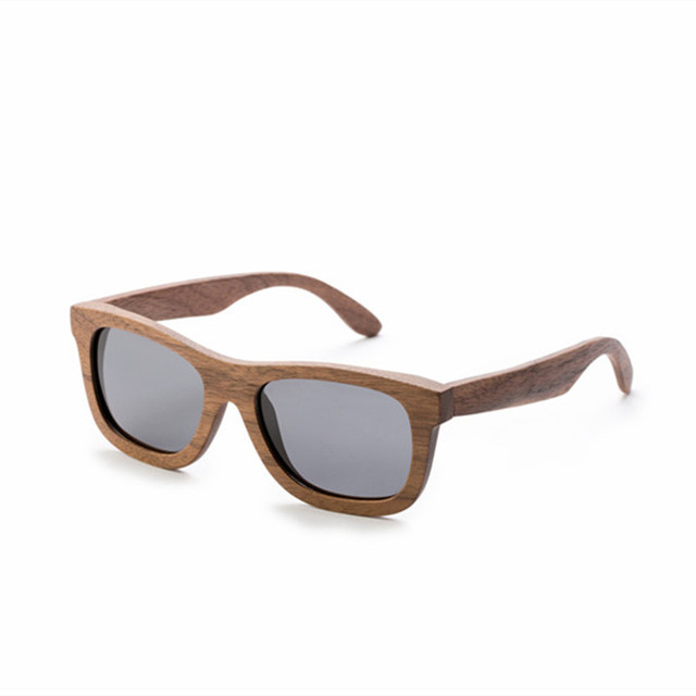 Manufacturer Customized Black Walnut Sunglasses with Anti-Ultraviolet UV Solar Lenses in Stock