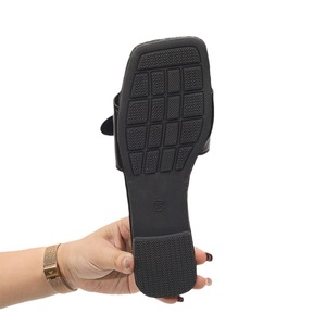 Foreign Trade Large Size Flat Casual Slippers Women New - Font Belt Decoration Solid Color Square Head Cross-border Shoes - Product Image 5