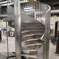 Escalier en colimaçon personnalisable de qualité pour l'extérieur et l'intérieur