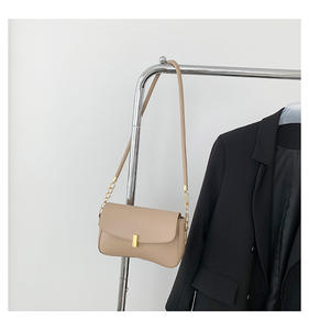 Women's Cross-Border Trend Summer Autumn Winter Large Capacity PU <b>Tote</b> Bag <b>with</b> <b>Zipper</b> Closure Chain Detail Stitching Daily Use - Product Image 1