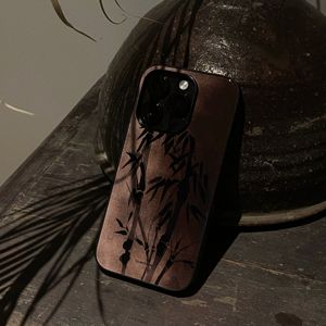 Funda Plegable para Teléfono de Estilo Chino, Original, de TPU+PC, con Protector de Cámara y Cubierta de Vidrio para 15/14/13 Pro/i17 Pro, Diseño de Astronauta - Product Image 5