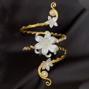 Brazalete de Aleación con Perlas y Flores, Estilo Europeo Americano, Accesorio de Fiesta Geométrico Exagerado <span class=keywords><strong>para</strong></span> Mujer - Product Image 4