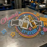 Enseigne néon LED personnalisée pour bar, pub, bière, avec inscription « Cheers » personnalisée, étanche, à suspendre au mur, intensité réglable, pour entreprises publicitaires