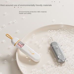 Portapillole in Silicone a Tre Scomparti Portatile per Uso Transfrontaliero, Piccole Dimensioni, Facile da Trasportare, per Uso Settimanale, Conservazione di Medicinali Domestici - Product Image 3