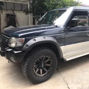 适用于Pajero v31轮拱的4x4配件ABS挡泥板耀斑