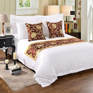 Tappeto/Coperta Decorativa per Letto in Poliestere 200TC Anti-Acaro con Motivo Floreale, Ottima Caduta, Abbinamento Colori, per Hotel - Product Image 3
