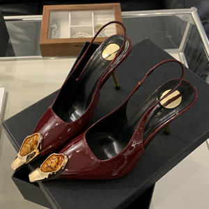 Sandales italiennes sur mesure pour femmes, à bout pointu, avec détails métalliques creux et pierres précieuses, élégantes, pour jeunes femmes, à talons hauts - Product Image 2