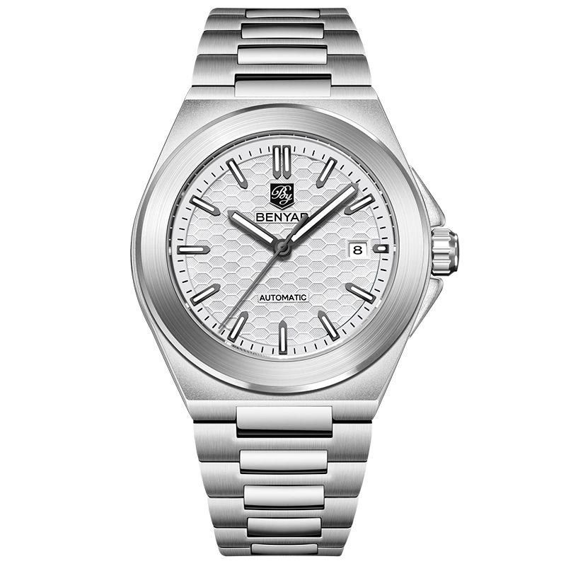 สีขาวเงิน