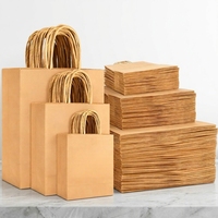 Sac cadeau portable en papier kraft rouge classique, écologique et jetable, avec poignées torsadées, imprimé flexo pour supermarché et exposition