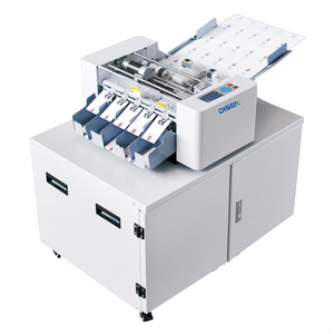 Machine de découpe multifonctionnelle industrielle commerciale pour plastique, cartes de visite, prospectus et cartes de jeu - Product Image 1