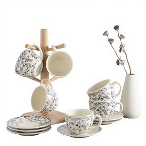 Elegante Juego de Taza y Platillo de Porcelana con Diseño Real Europeo, Apto para Lavavajillas, para Uso en el Hogar y Restaurantes - Product Image 1