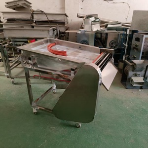 Tự động màu xanh lá cây vỏ đậu Loại bỏ máy fava đậu Peeler đậu Peeler đậu xanh Máy bóc vỏ - Product Image 6