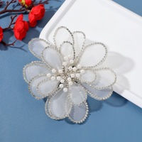 Offre Spéciale 14cm 3D perle fleur patchs fil Organza blanc doré noir couleurs strass cristal appliques robe pour vêtements chapeau