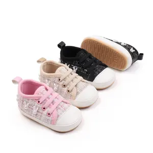 Denim prenses dantel-up bebek ayakkabıları bebek kanvas ayakkabılar 2024