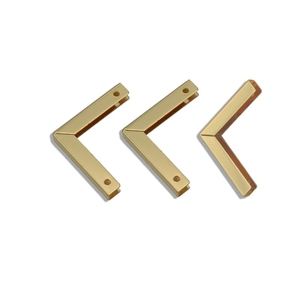 Metal Screw-in <strong>Bag</strong> <strong>Corner</strong> Clip Protective <strong>Leather</strong> Purse <strong>Corner</strong> <strong>for</strong> <strong>Bags</strong> Enhancing <strong>Bag</strong> End <strong>Corners</strong> - Product Image 1