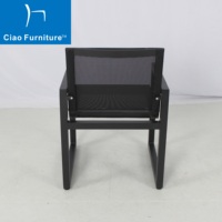 Fauteuils de jardin modernes pour restaurant extérieur, structure en alliage d'aluminium noir, chaises de salle à manger en tissu maillé.