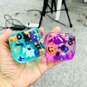 Almacén de EE. UU. Venta al por mayor a granel Set de miniaturas de Halloween Bolas antiestrés de cubo de malta blandas para el Día de los Muertos - Product Image 2