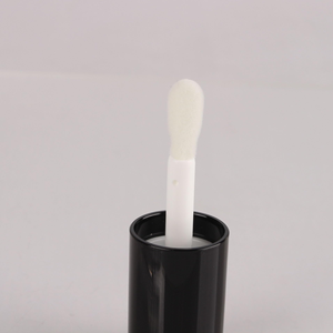 4ml Custom Large Brush Head Abs Lip Gloss <b>Tube</b> Liquid Blush Lip Scrub Packaging Container Cosmetic Empty <b>Plastic</b> <b>Tube</b> - Product Image 4