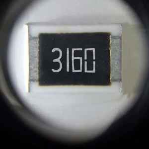 Manufacturer Direct RR4532 1812L3160FT 1812 4532 Resistors Chip Resistors SMD Resistors 316ohm 1% 3/4W Thick Film Resistor - Product Image 1