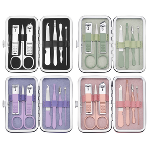 Juego de Cortaúñas Profesional HQ con Descuento, 7 Piezas, Cortaúñas, Tijeras, Herramientas de Manicura para Cortar Uñas - Product Image 2
