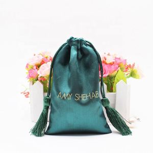 Pochette à bijoux en satin de luxe avec cordon de serrage, logo personnalisé, couleur personnalisée, emballage écologique, sacs anti-poussière pour cheveux, cadeaux promotionnels - Product Image 2