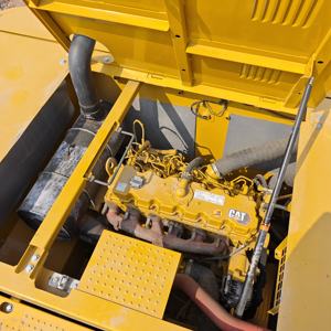 Escavatore Cingolato Caterpillar 336GC da 36 Tonnellate Quasi Nuovo, Macchinario dalla Cina Prodotto in Giappone, Escavatore Usato a PREZZO REALE in Vendita - Product Image 4