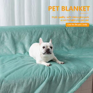 Fabricante al por mayor de alta calidad espesar impermeable perro manta cama cubierta esponjosa Premium polar mascota manta suave - Product Image 2