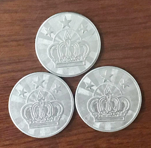 Venta al por mayor personalizado 25mm 23mm 28mm de acero inoxidable Joker Crown fichas de juego barato máquina de juego de monedas de metal - Product Image 1
