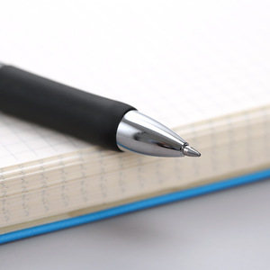 Bolígrafo de gel Comix United K35, herramienta de escritura con botón pulsador y tinta negra de 0,5 mm - Product Image 2