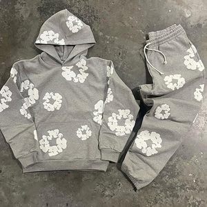 Ensemble de survêtement surdimensionné personnalisé 500 g/m² délavé au soleil et à l'acide, avec pantalon de jogging et sweat à capuche appliqué, ensemble 2 pièces pour homme - Product Image 3