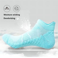 Chaussettes de sport respirantes et rembourrées à compression pour hommes, idéales pour la course et la gym, vente en gros