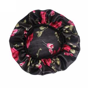 Prix usine Fleur Bonnet De Couchage Bonnet De Nuit De Taille Moyenne Avec Bande Élastique Plusieurs Couleurs Satin Cheveux Bonnets pour Dame - Product Image 3
