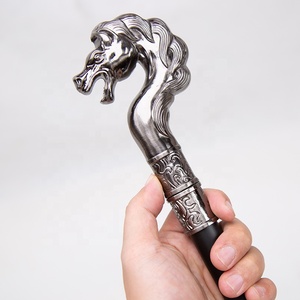 Une canne élégante avec une tête <span class=keywords><strong>de</strong></span> cheval décorative, parfaite pour les fêtes vintage et le cosplay, mesurant 93cm, pour le cosplay et la fête - Product Image 3