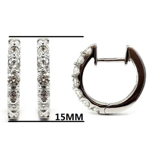 Boucles d'oreilles demi-éternité Huggie en or blanc massif 18 carats avec diamants naturels VS sertis à griffes, sur mesure, fabricant, cadeau de mariage - Product Image 2