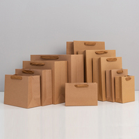 Sac de shopping personnalisé de luxe avec logo imprimé à chaud, recyclable, avec poignée, pour cosmétiques, bijoux, vêtements, chaussures, parfums